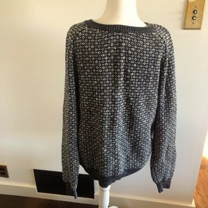 Men's Black and White Patterned Sweater